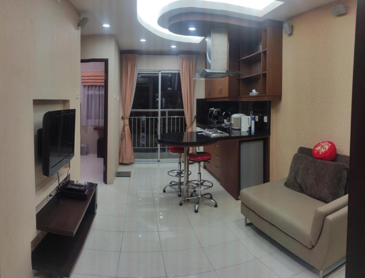 Classy! 2Br Apartment - Modern Comfort In West Jakarta Cbd Kültér fotó