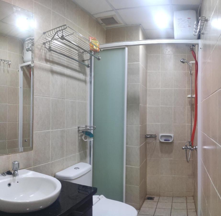 Classy! 2Br Apartment - Modern Comfort In West Jakarta Cbd Kültér fotó